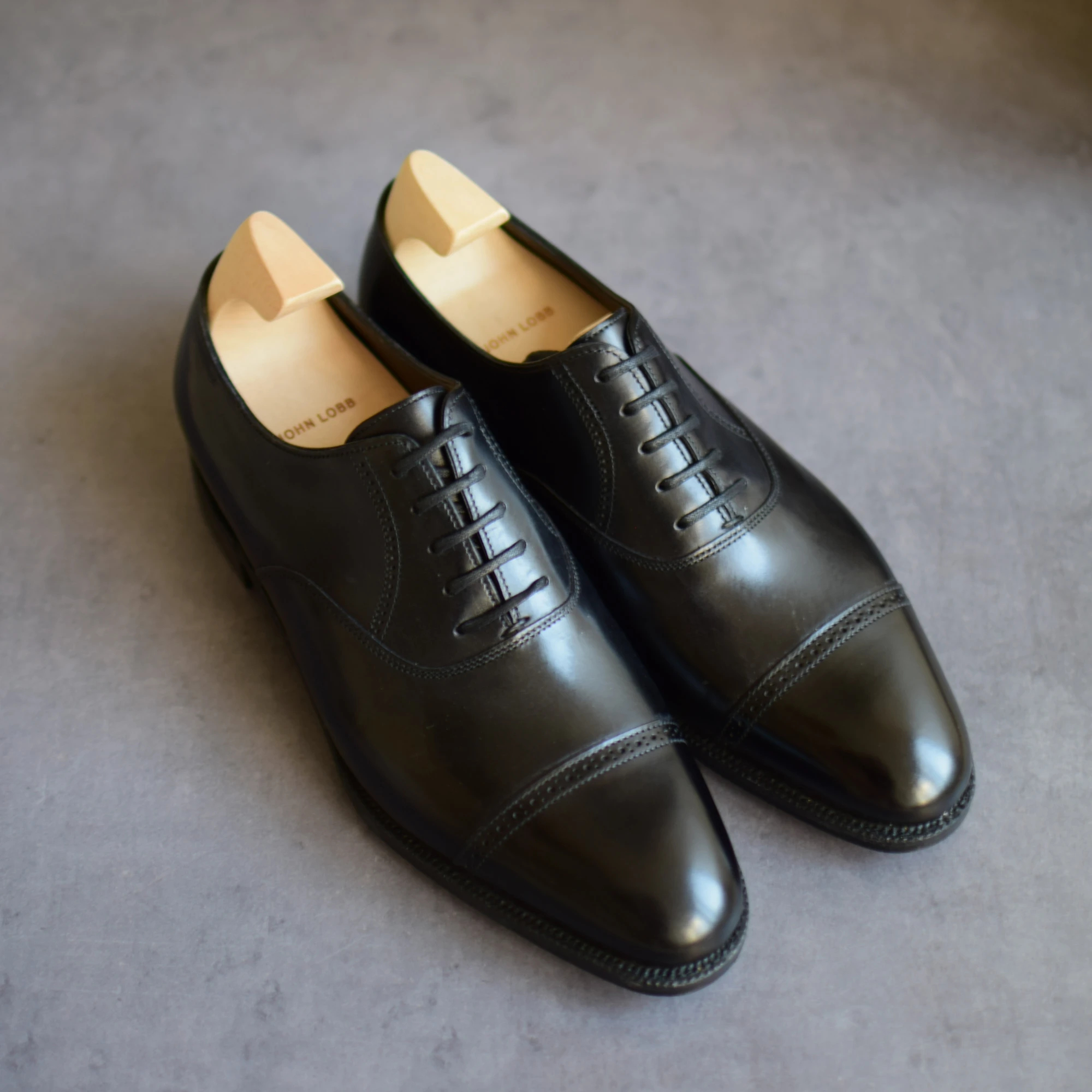純正シューツリー付き】JOHN LOBB(ジョンロブ) PHILIP II 純正シューツリー付き】JOHN LOBB(ジョンロブ) PHILIP II