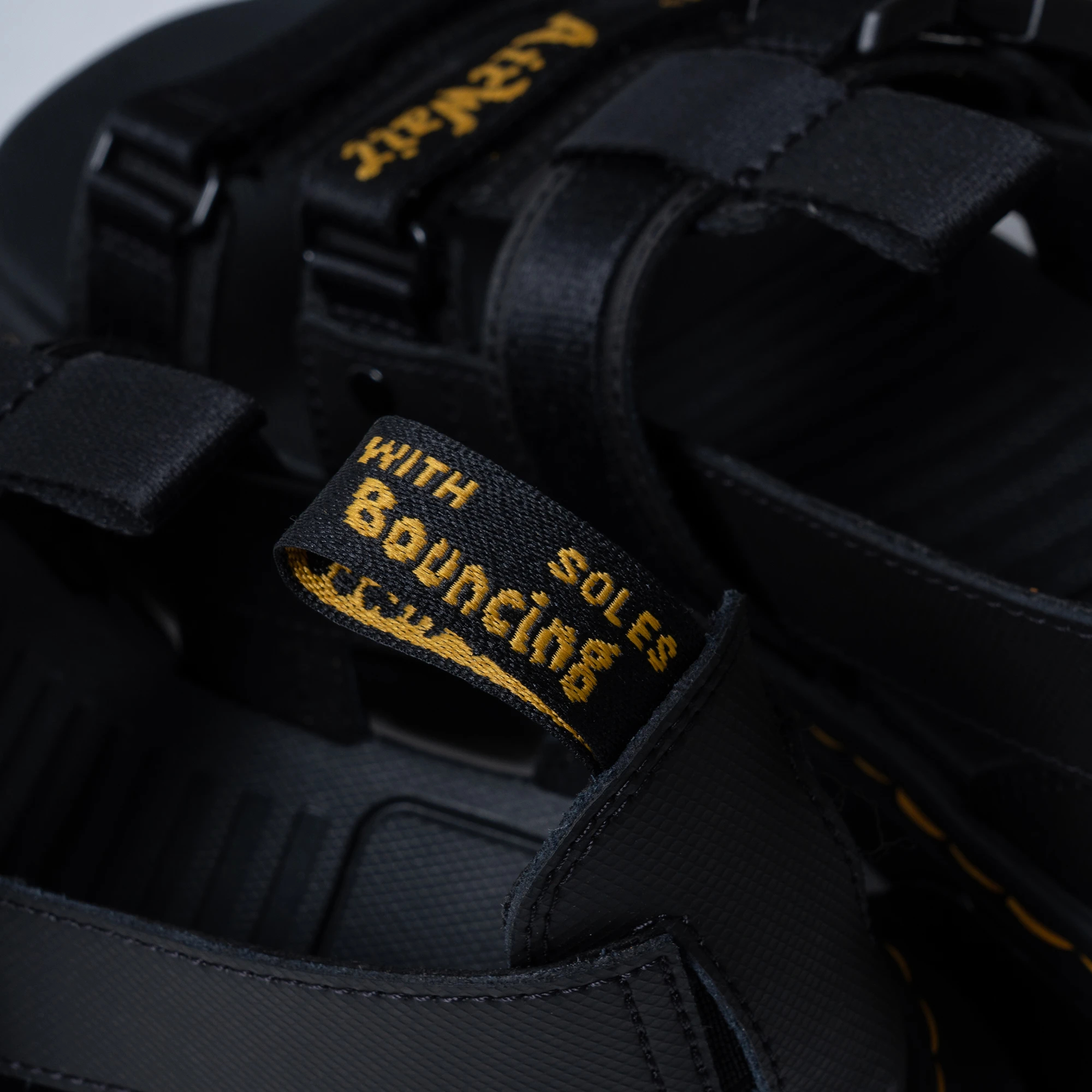 [美品] Dr.Martin サンダル PEARSON 24cm Dr.Martens サンダル Dr. Martens/ドクターマーチン PEARSON