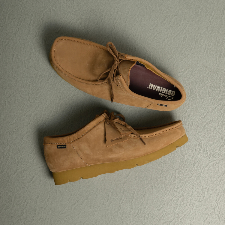 Clarks(ｸﾗｰｸｽ) |大きいサイズ【28.5cm 29cm】Clarks クラークス WALLABEE GTX ワラビー ゴアテックス 26177731 オークモスヌバック