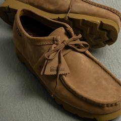Clarks(ｸﾗｰｸｽ) |大きいサイズ【28.5cm 29cm】Clarks クラークス WALLABEE GTX ワラビー ゴアテックス 26177731 オークモスヌバック