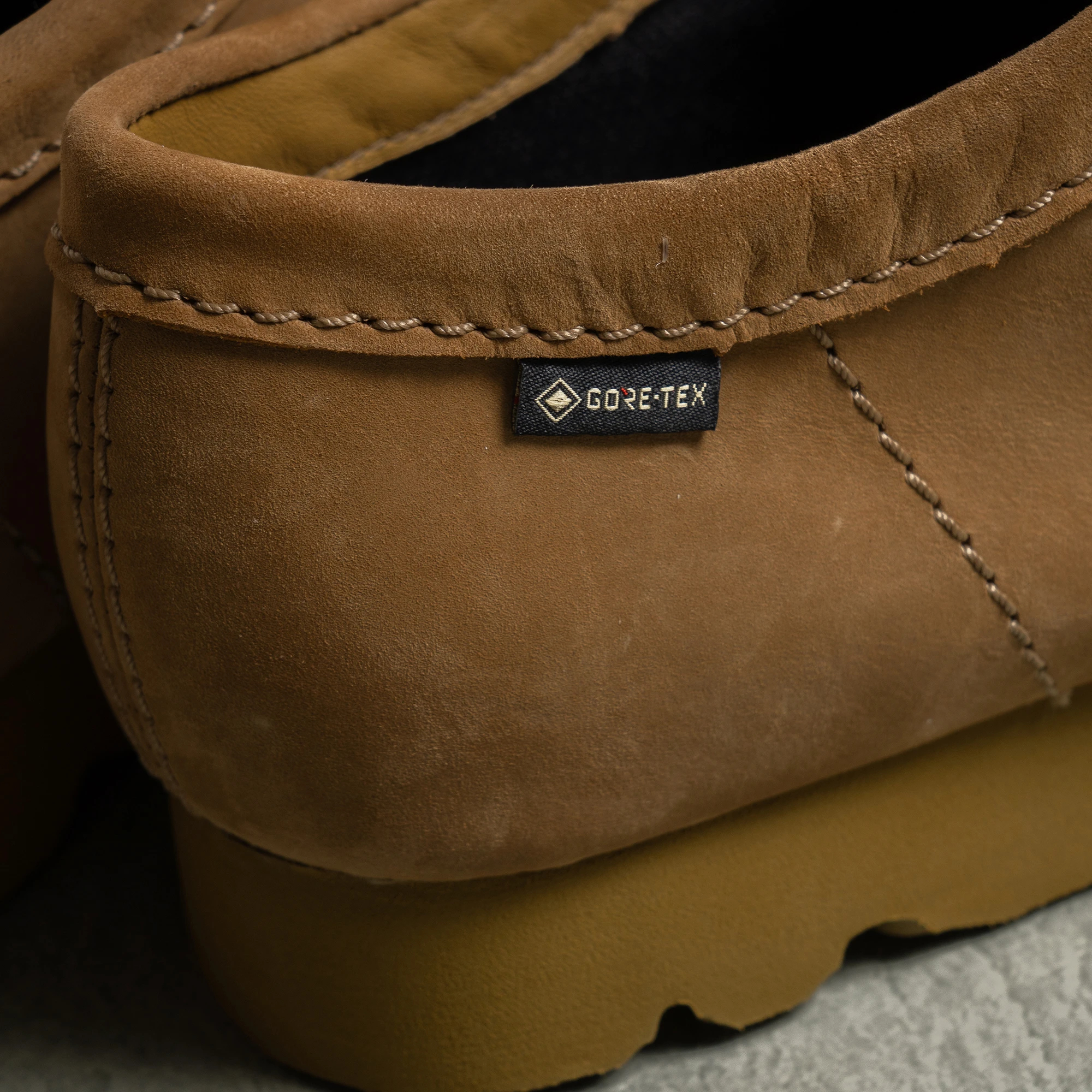 大きいサイズ【28.5cm 29cm】Clarks クラークス WALLABEE GTX