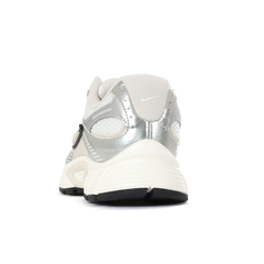 Nike(ﾅｲｷ) |NIKE ナイキ W V5 RNR HQ7901-104 HQ7901-001