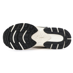 Nike(ﾅｲｷ) |NIKE ナイキ W V5 RNR HQ7901-104 HQ7901-001