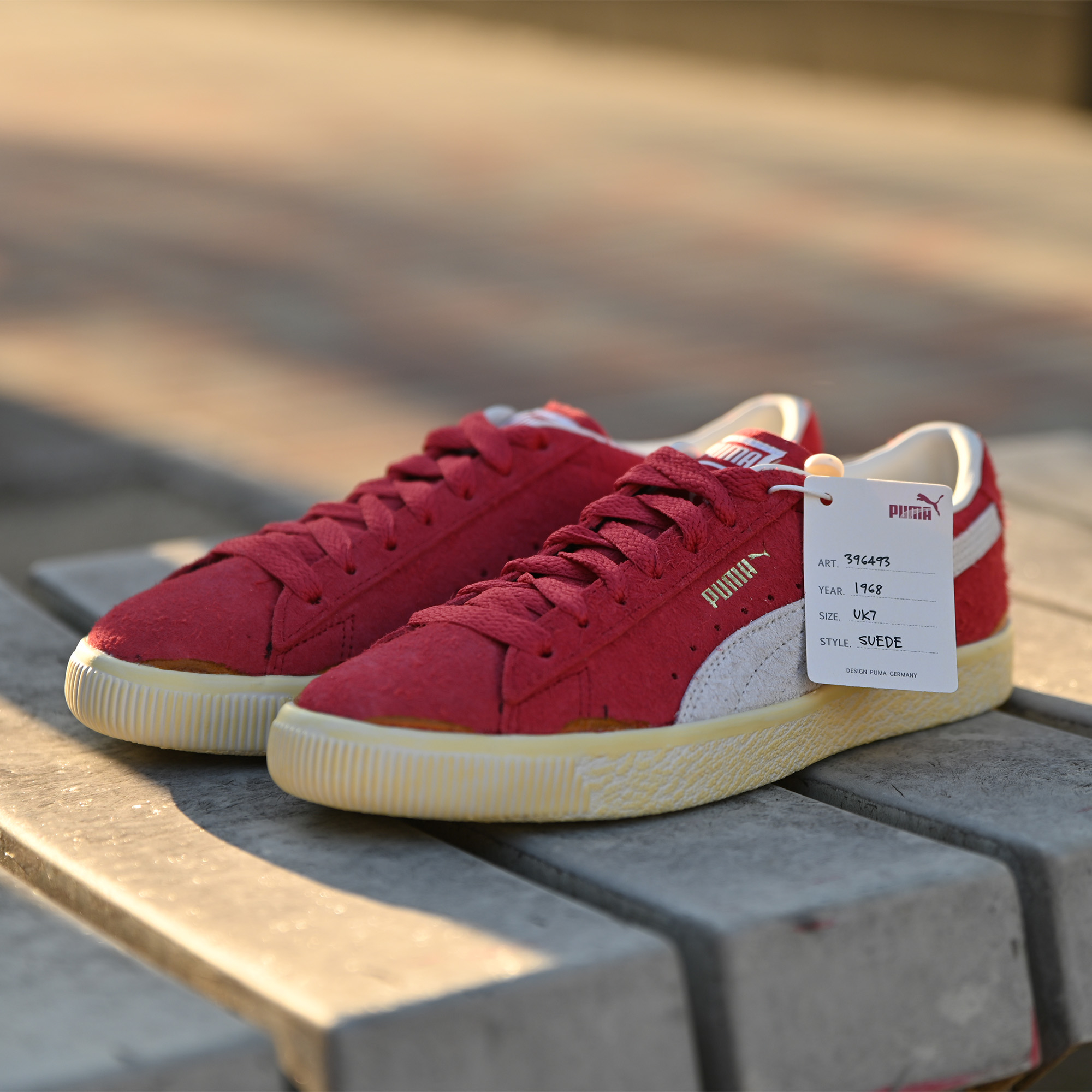 PUMA プーマ SUEDE VTG NEVERWORN III スエード ヴィンテージ ネバーウォーン 3 396493-01  ウォームホワイト/クラブレッド / PUMA（ﾌﾟｰﾏ） | NEXT FOCUS ONLINE STORE