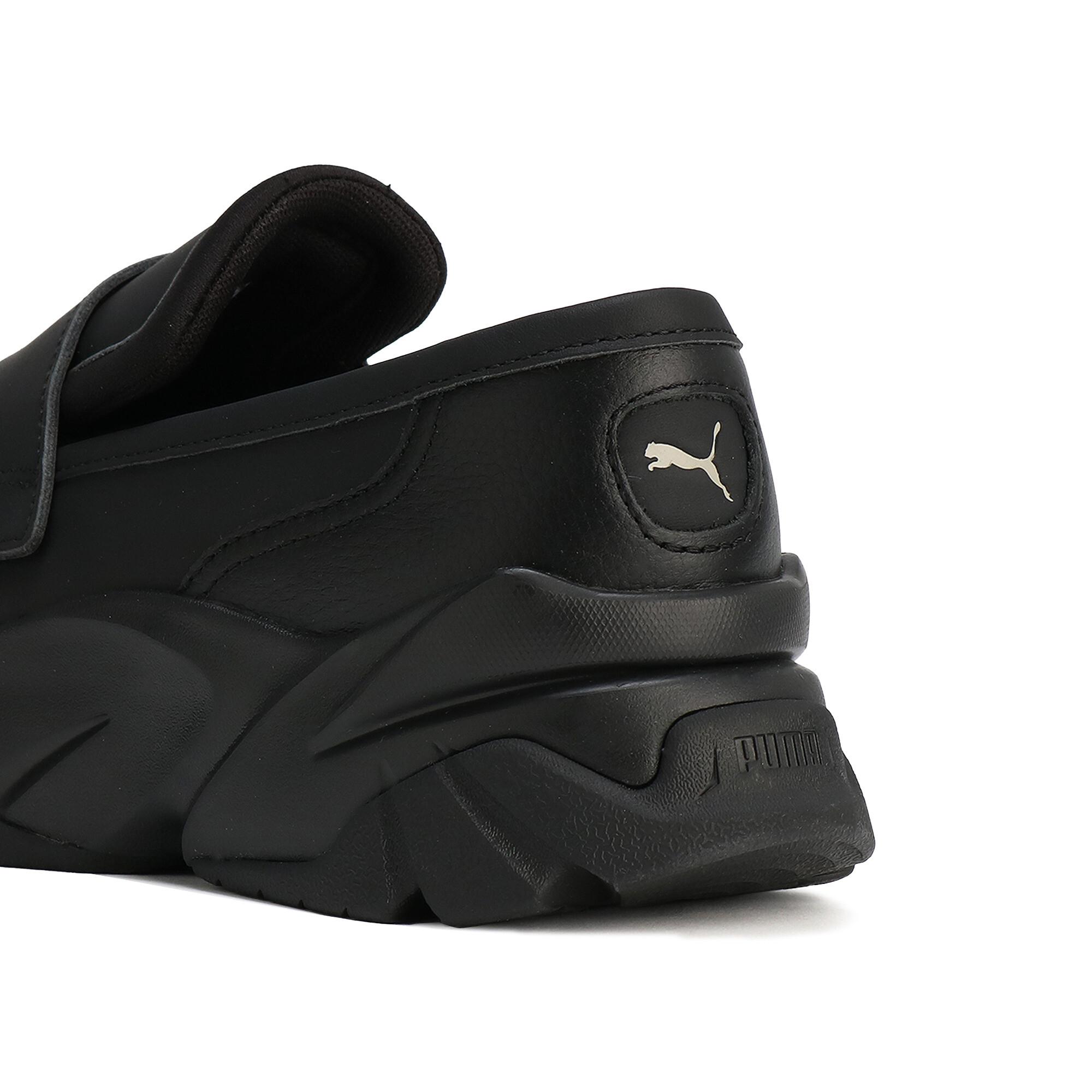 【新品・未使用】PUMA ブラック ローファー 厚底 24.5 センチ PUMA スニーカー プーマ ウィメンズ ローファー レディース