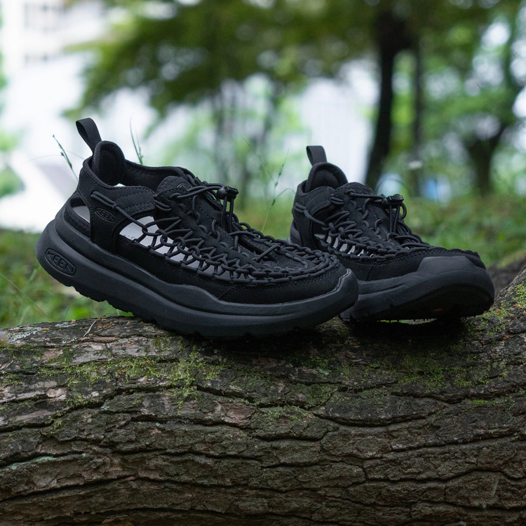 KEEN(ｷｰﾝ) |KEEN キーン UNEEK WK ユニーク ダブルケー 1030271 ブラック/ブラック