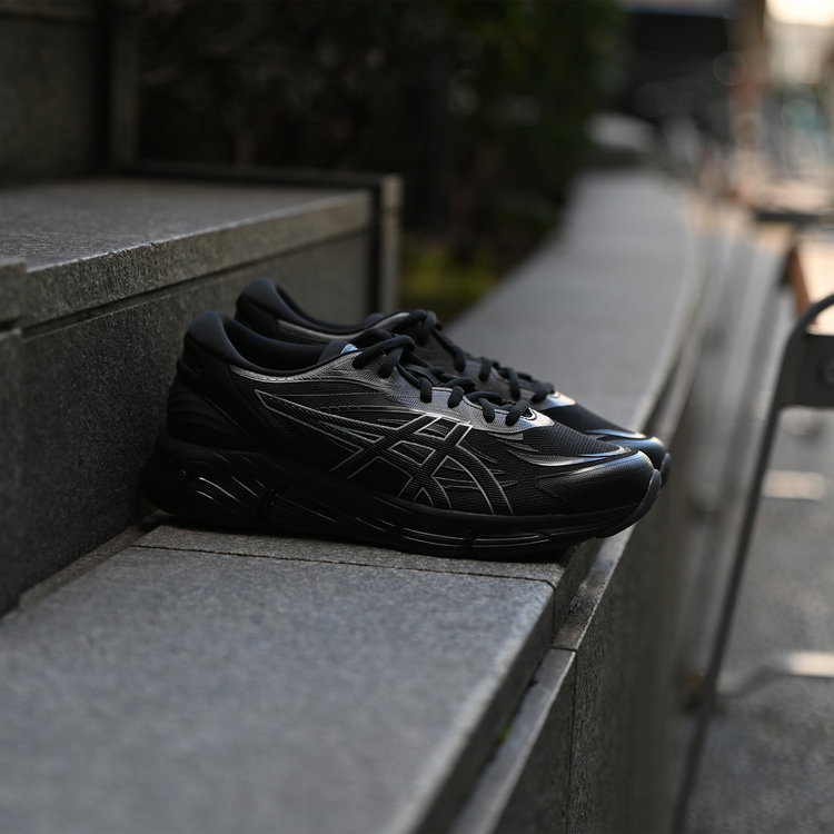 ASICS(ｱｼｯｸｽ) |大きいサイズ【29cm～31cm】ASICS アシックス ゲルクォンタム 360 8 1203A305-001 ブラック/ブラック