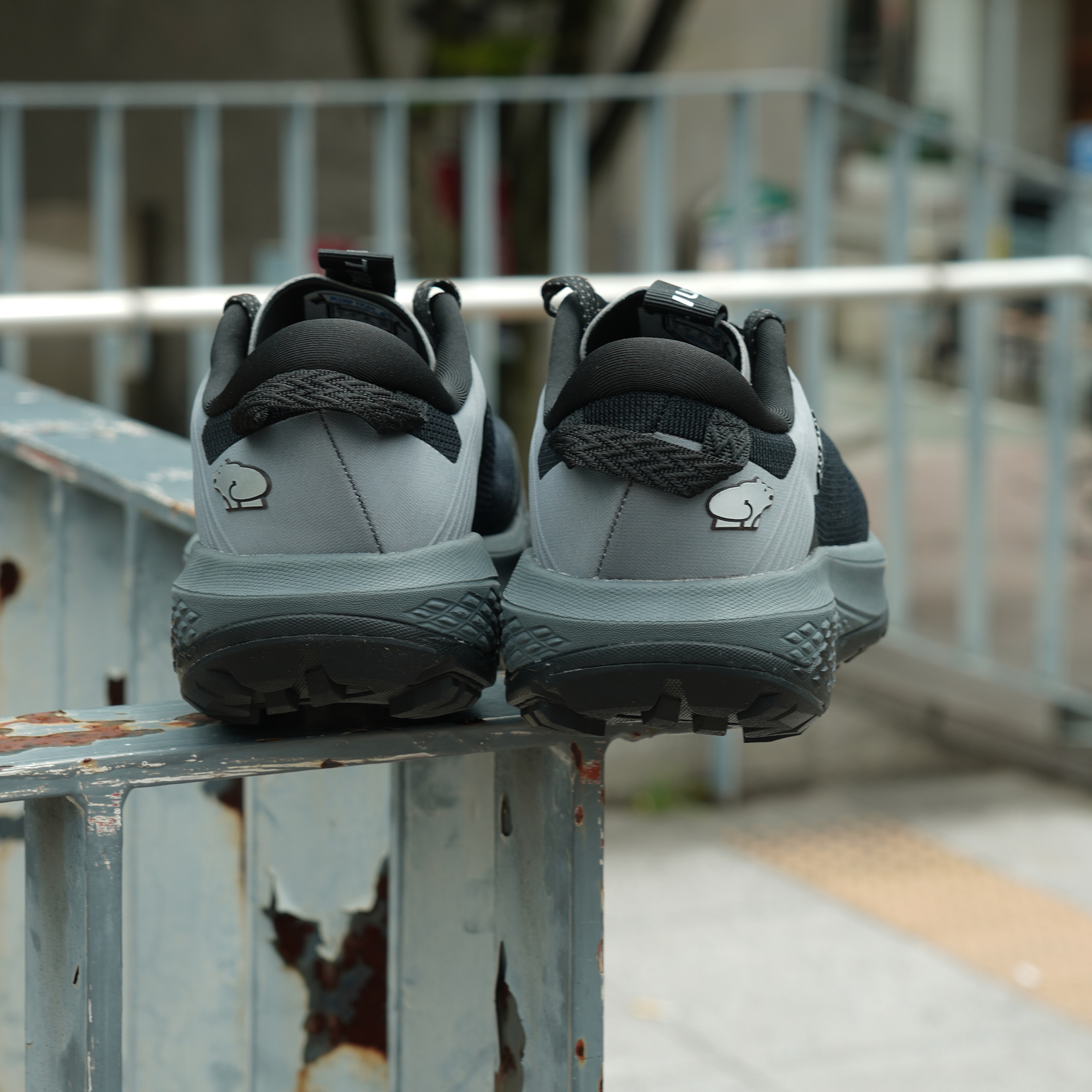 KARHU カルフ IKONI TRAIL WR イコニトレイル WR KH104006 ブラック 