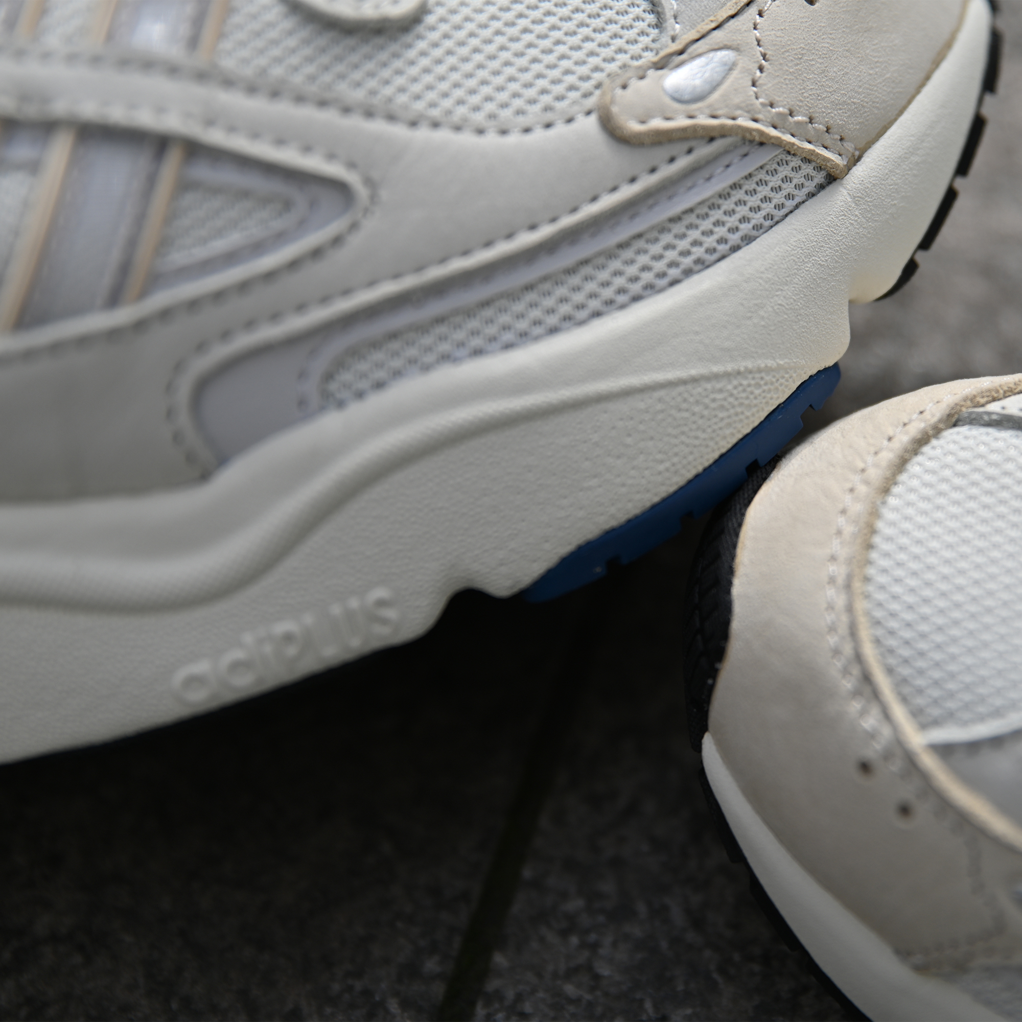 adidas アディダス OZMILLEN オズミレン ID5718 ID5829 / adidas 