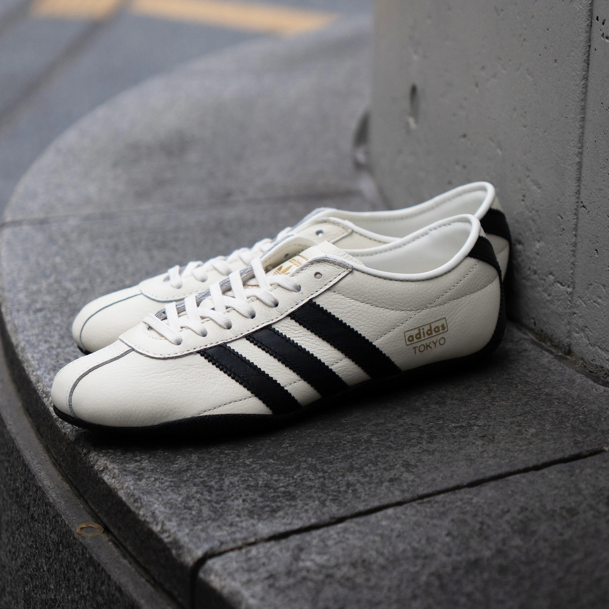 adidas アディダス TOKYO W トーキョー ウィメンズ JQ0597 JQ0598