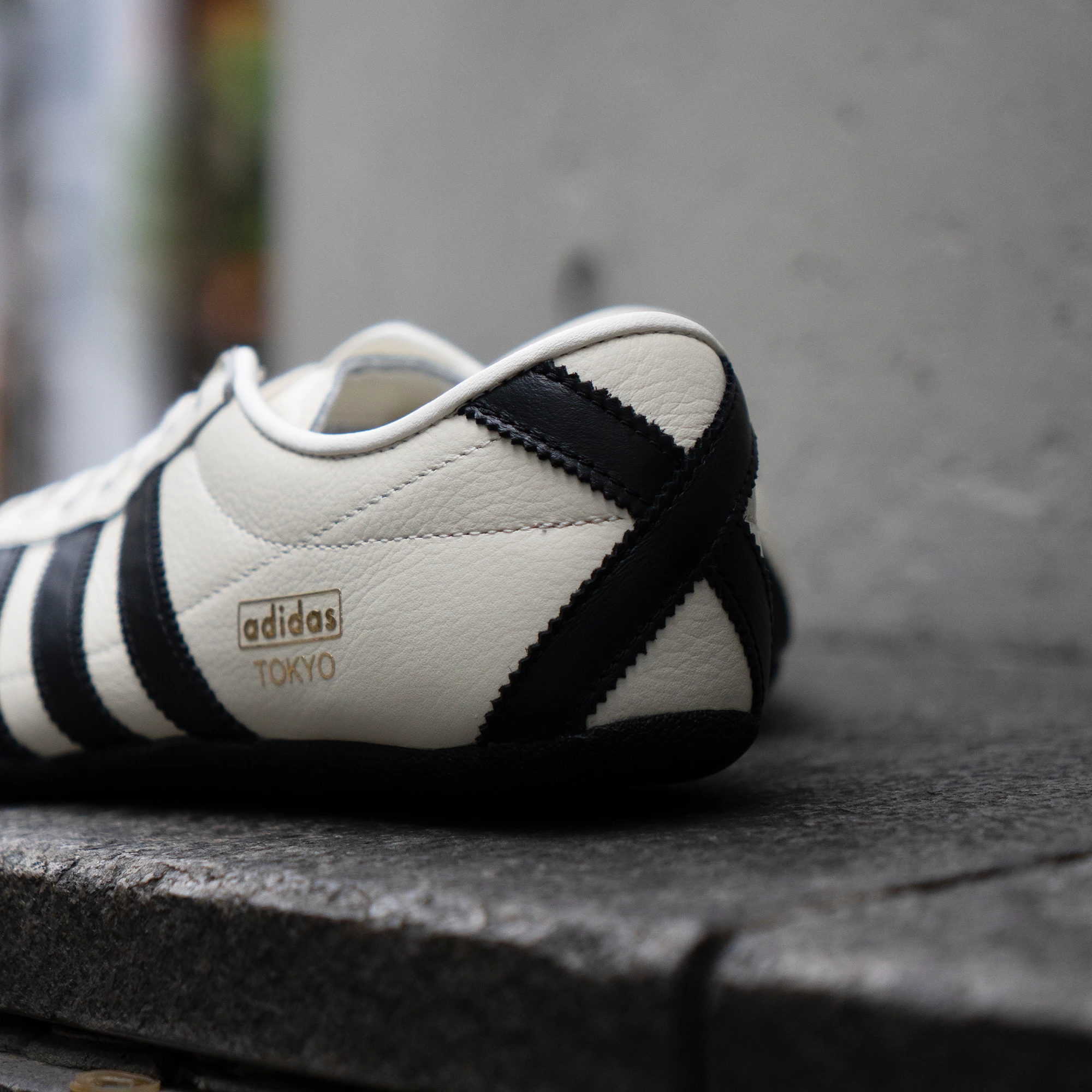 adidas アディダス TOKYO W トーキョー ウィメンズ JQ0597 JQ0598